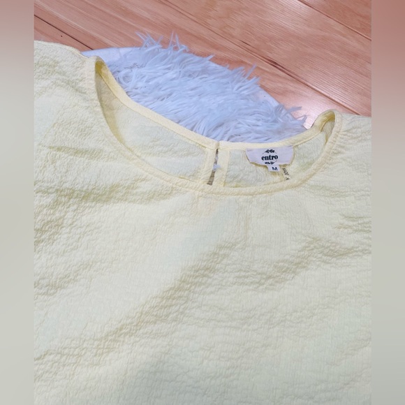 Entro Oversized Gauzy Lightweight Top - Picture 2 of 4